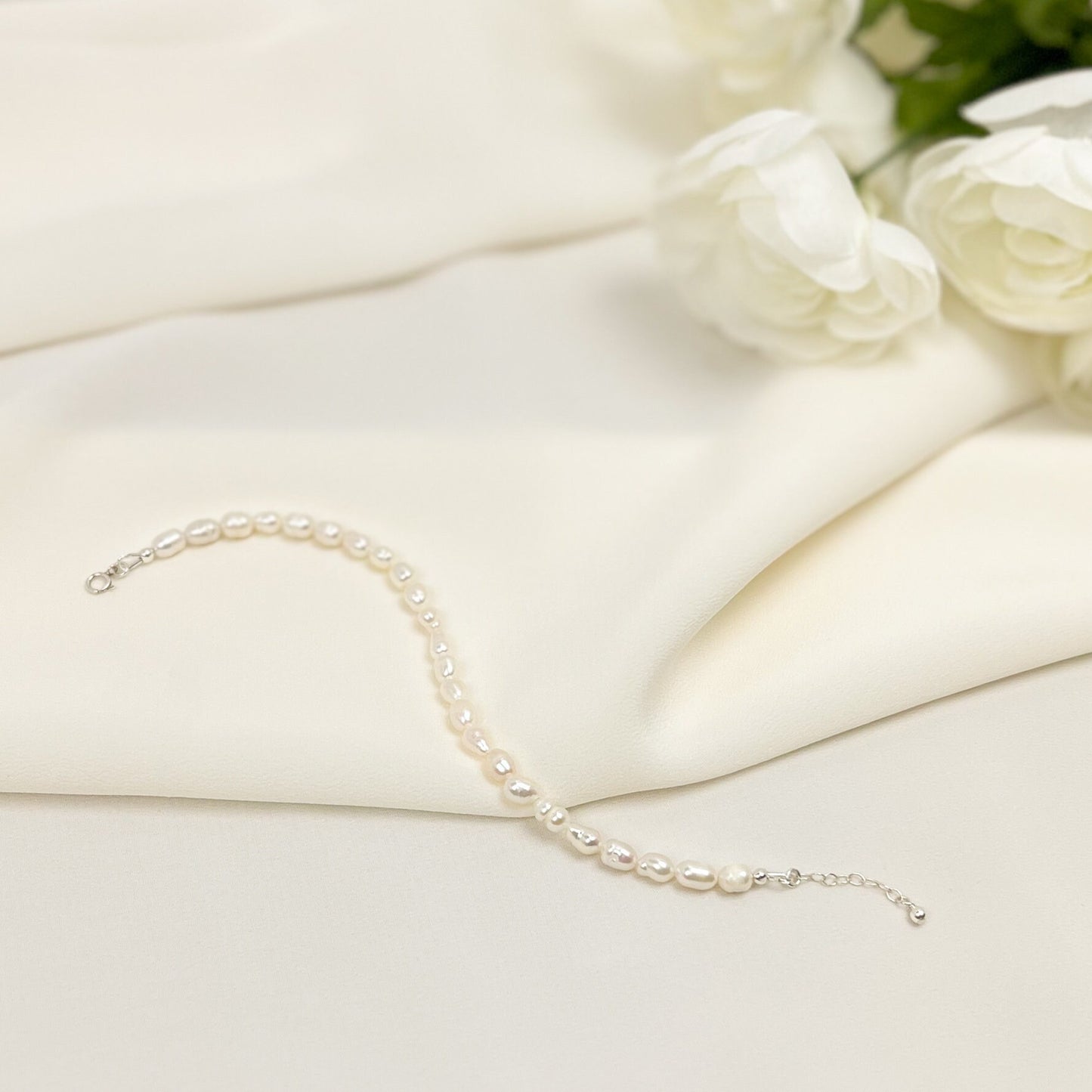 Natural Freshwater Pearl Beaded Bracelet Wedding Gift Bridesmaid Proposal Bride Heirloom Anniversary Present Gold or Silver Finish Handmade