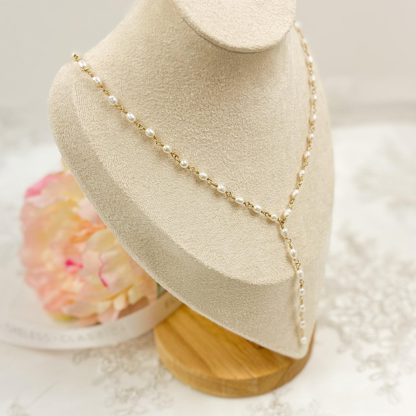 Gold Wedding Necklace Freshwater Pearl Lariat Bridal Shower Jewelry Gift Idea for Mother of Bride or Groom Jewellery Present Bride Heirloom