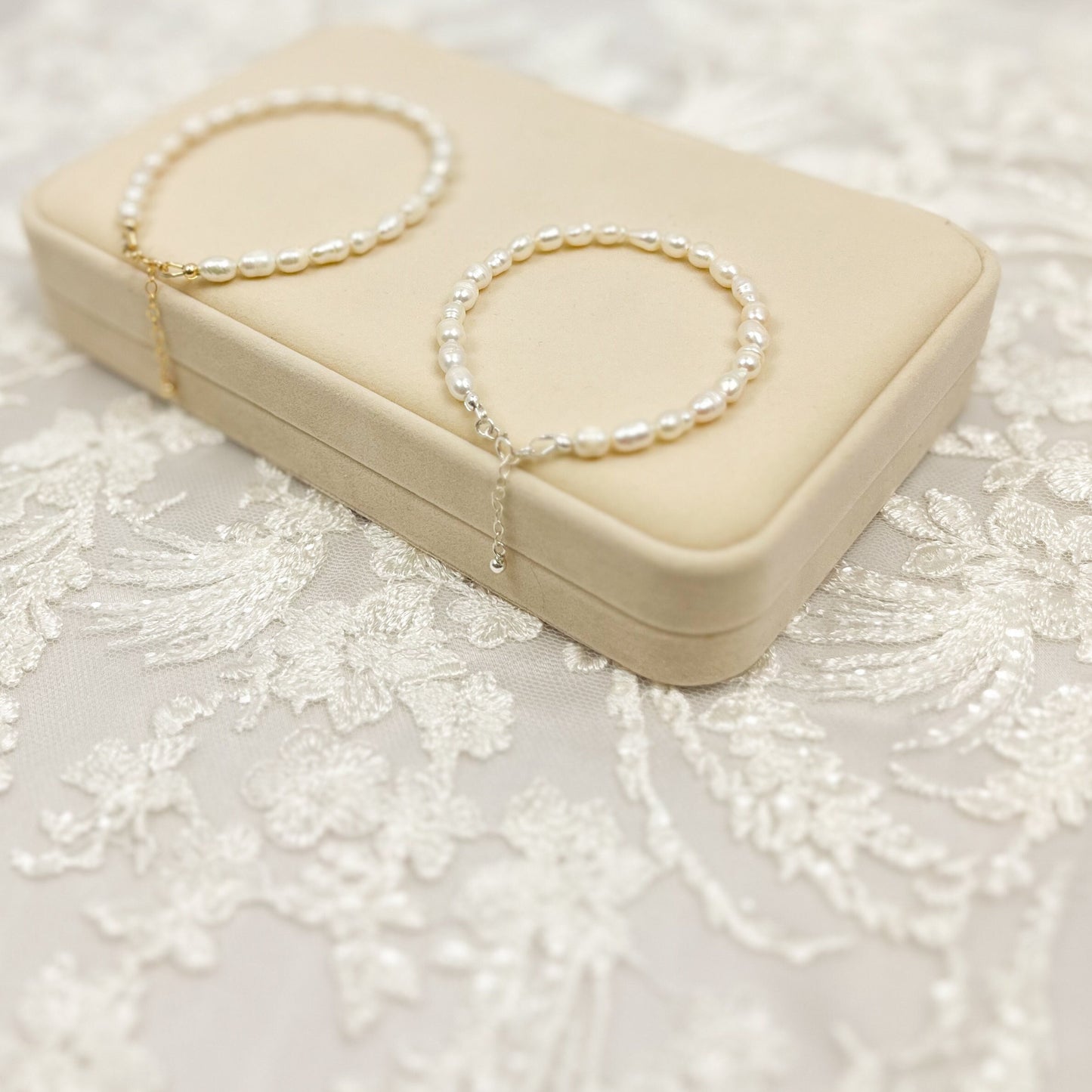 Natural Freshwater Pearl Beaded Bracelet Wedding Gift Bridesmaid Proposal Bride Heirloom Anniversary Present Gold or Silver Finish Handmade
