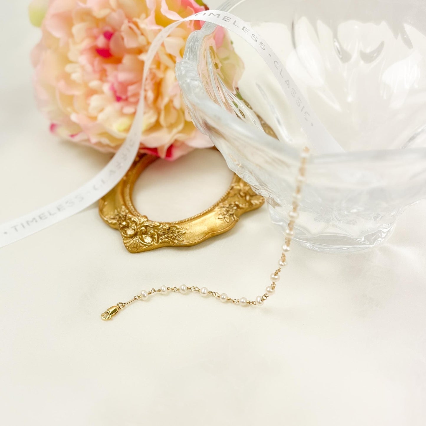 Bridal Bracelet Freshwater Pearl Gold Silver Wedding Gift Idea Mother of the Bride Heirloom Present Wife Daughter in Law Handmade Jewelry