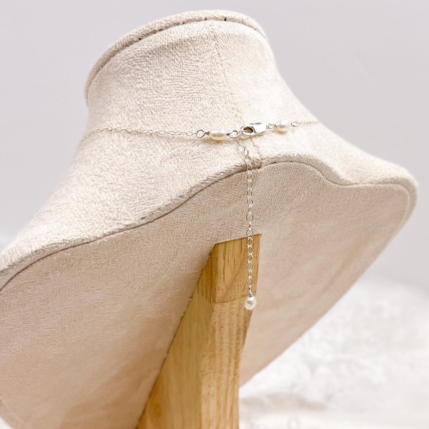 Lariat Y Necklace Freshwater Pearl Wedding Jewelry Gold Silver Bridal Jewellery Gift Idea For Mother of the Bride Handmade Present Dainty