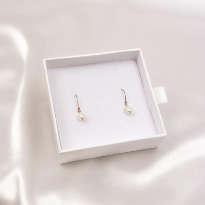 Minimalist Drop Earring Freshwater Pearl Dangle Jewelry Gold Jewellery Silver Gift Idea for Bridesmaid Proposal Bachelorette Present Wedding