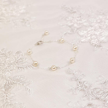 Freshwater Pearl Beaded Bracelet Wedding Gift for Maid of Honor Jewellery Flower Girl Memento Mother Bride Present Handmade Jewelry Women