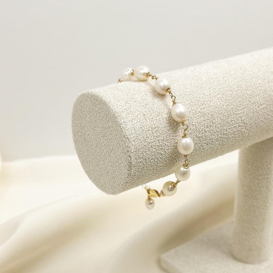 Freshwater Pearl Beaded Bracelet Wedding Jewelry Gold Silver Jewellery Mother of Bride Gift Bridesmaid Proposal Present Bridal Idea Women