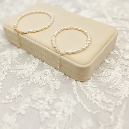Natural Freshwater Pearl Beaded Bracelet Wedding Gift Bridesmaid Proposal Bride Heirloom Anniversary Present Gold or Silver Finish Handmade